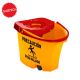BALDE CON ESCURRIDOR DE  BIOSEGURIDAD 12 LTS COLPLAST